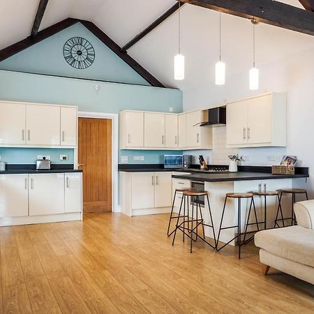 The Beach House - Fully Refurbed March 2024 Oystermouth エクステリア 写真