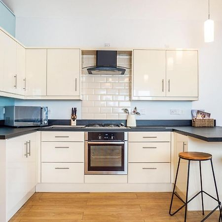 The Beach House - Fully Refurbed March 2024 Oystermouth エクステリア 写真